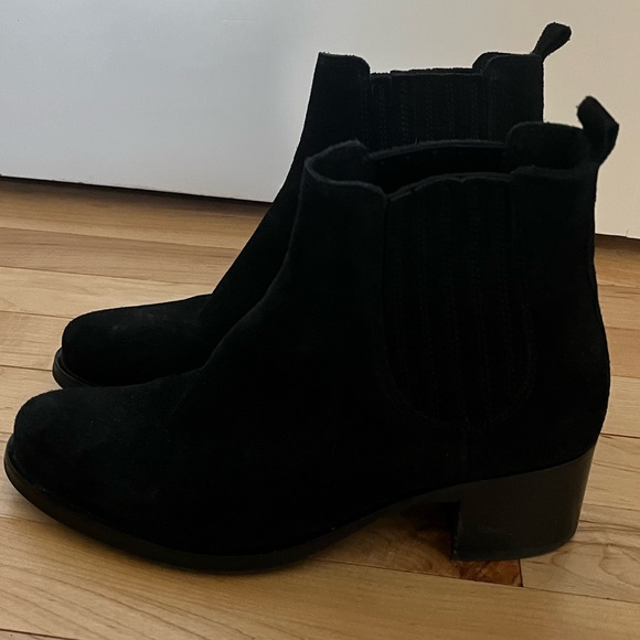 La Canadienne Prince Waterproof suede bootie - Picture 4 of 10